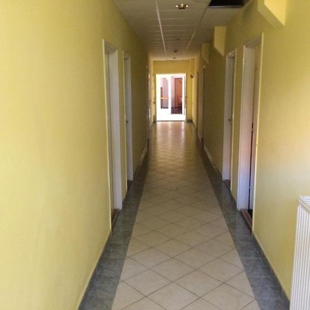 Bed and Breakfast Fenyves Panzio Шиофок Экстерьер фото